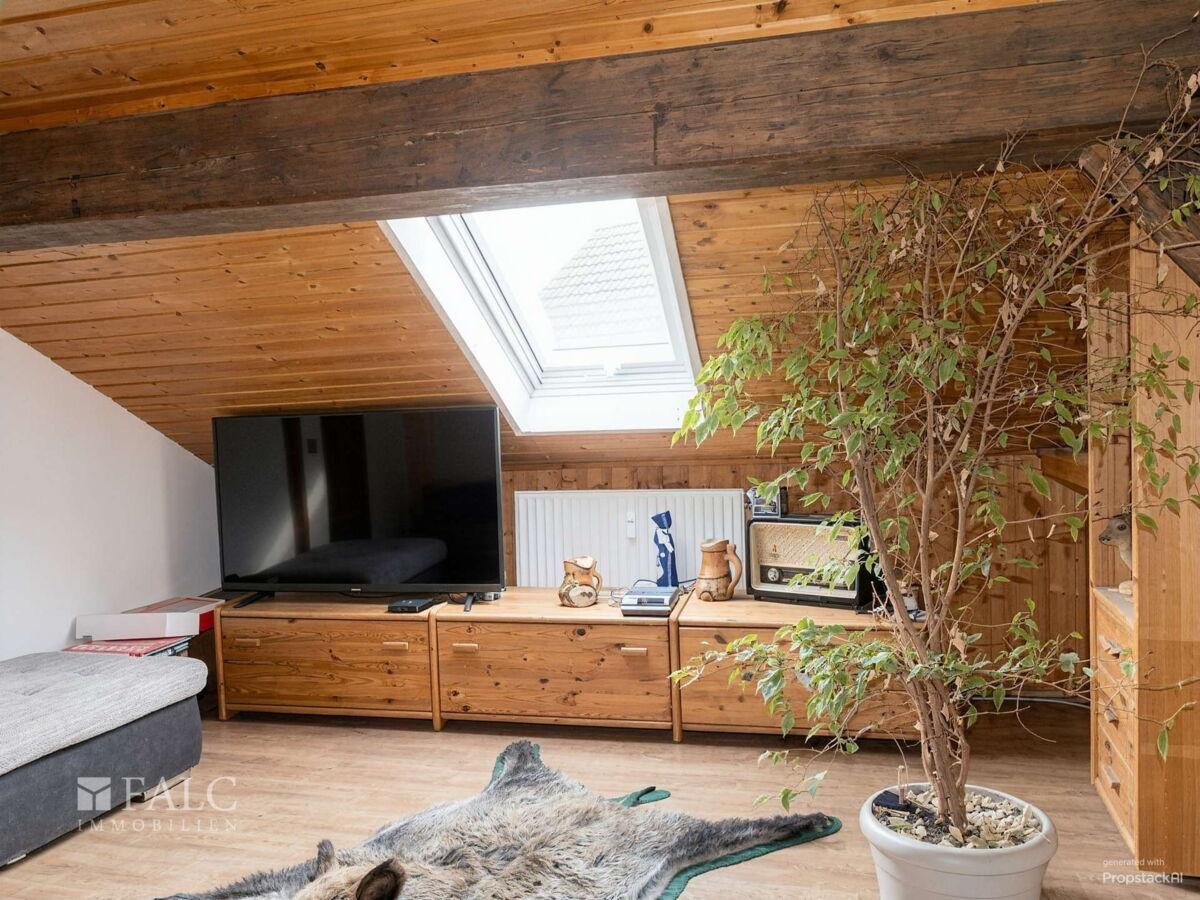 Wohnung 3: DG-Wohnzimmer-2