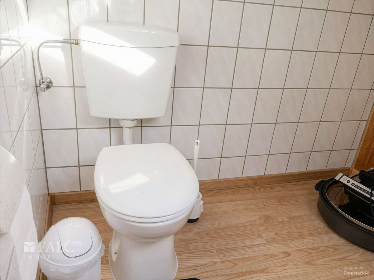 Wohnung 3: DG-WC-Neu 2026