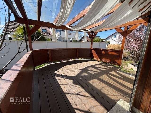 zweite Terrasse EG