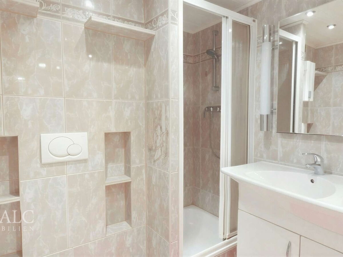 Badezimmer (digital bearbeitet)