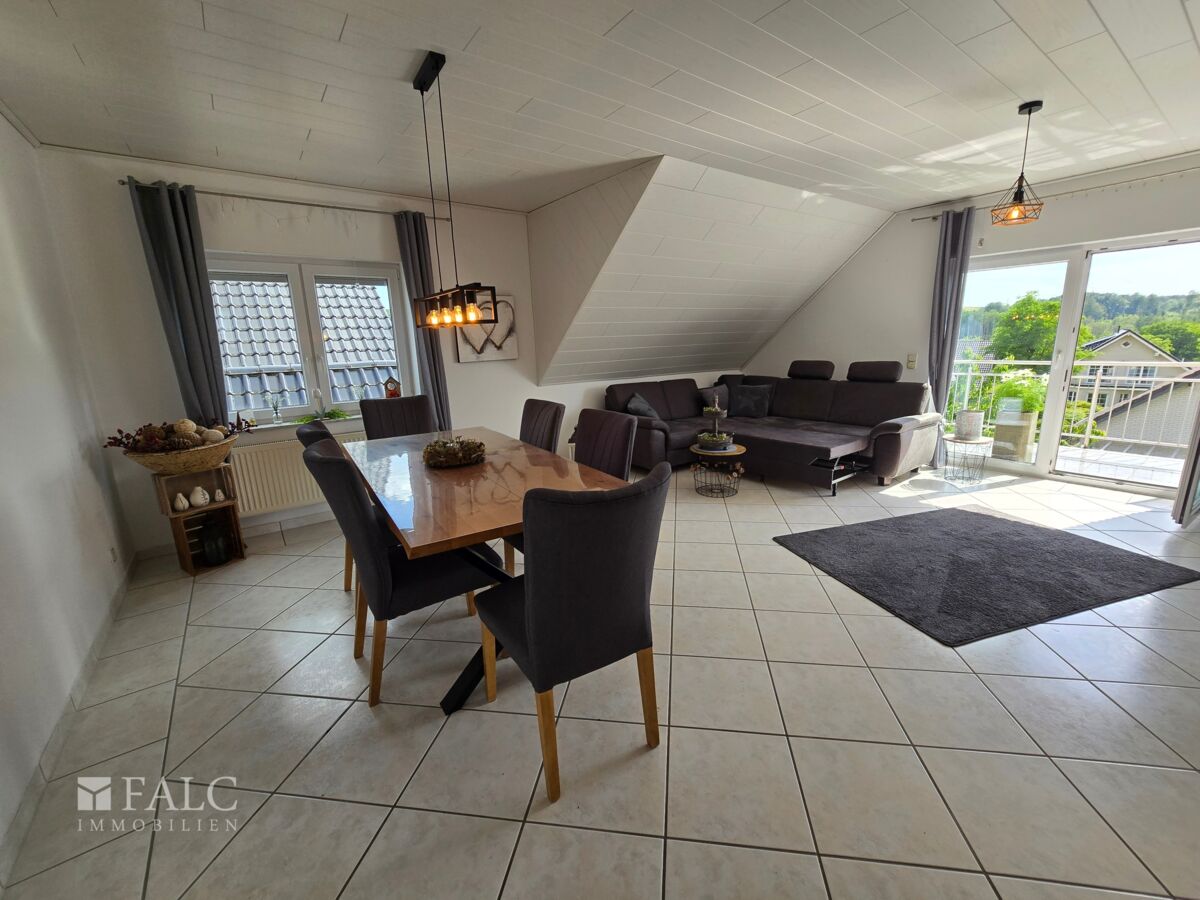 Wohnzimmer DG
