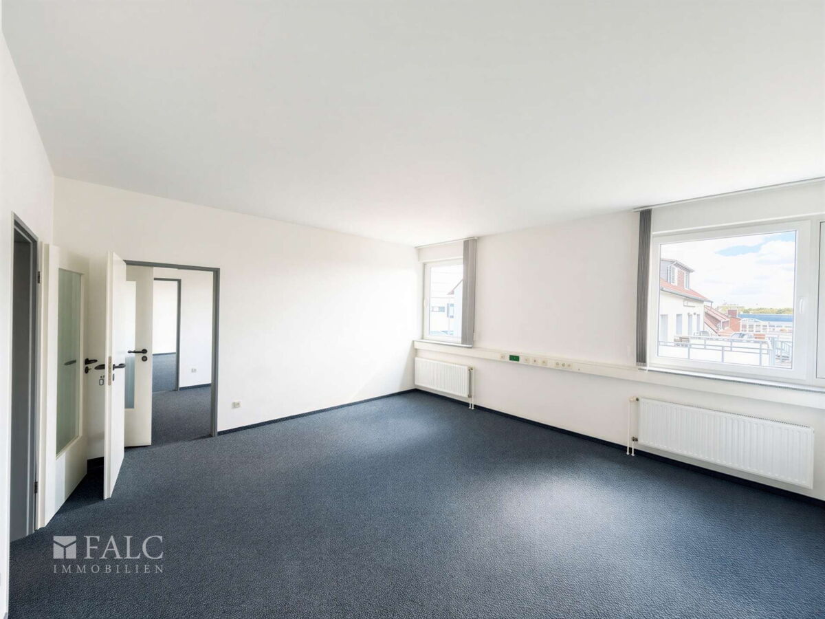 Büro 3 