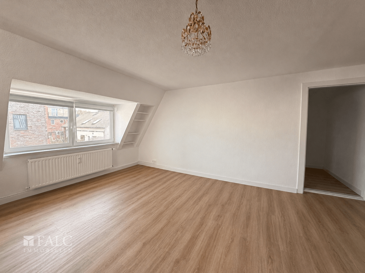 Wohnung 6 Wohnzimmer Bild 2 (Raum digital leergeräumt)