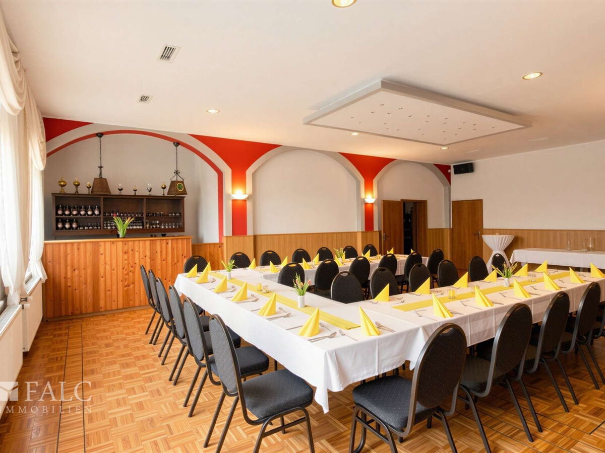Saal II