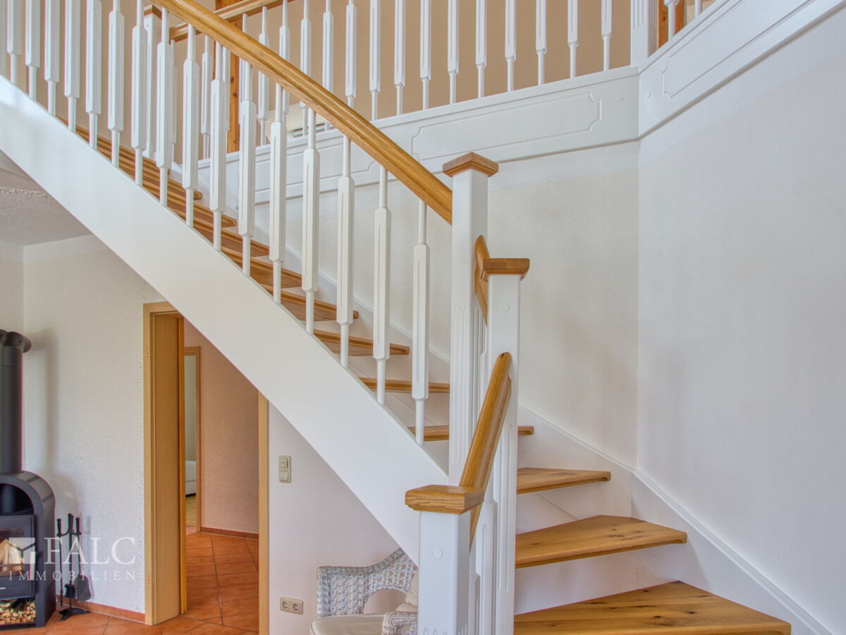 Treppe in das Dachgeschoss