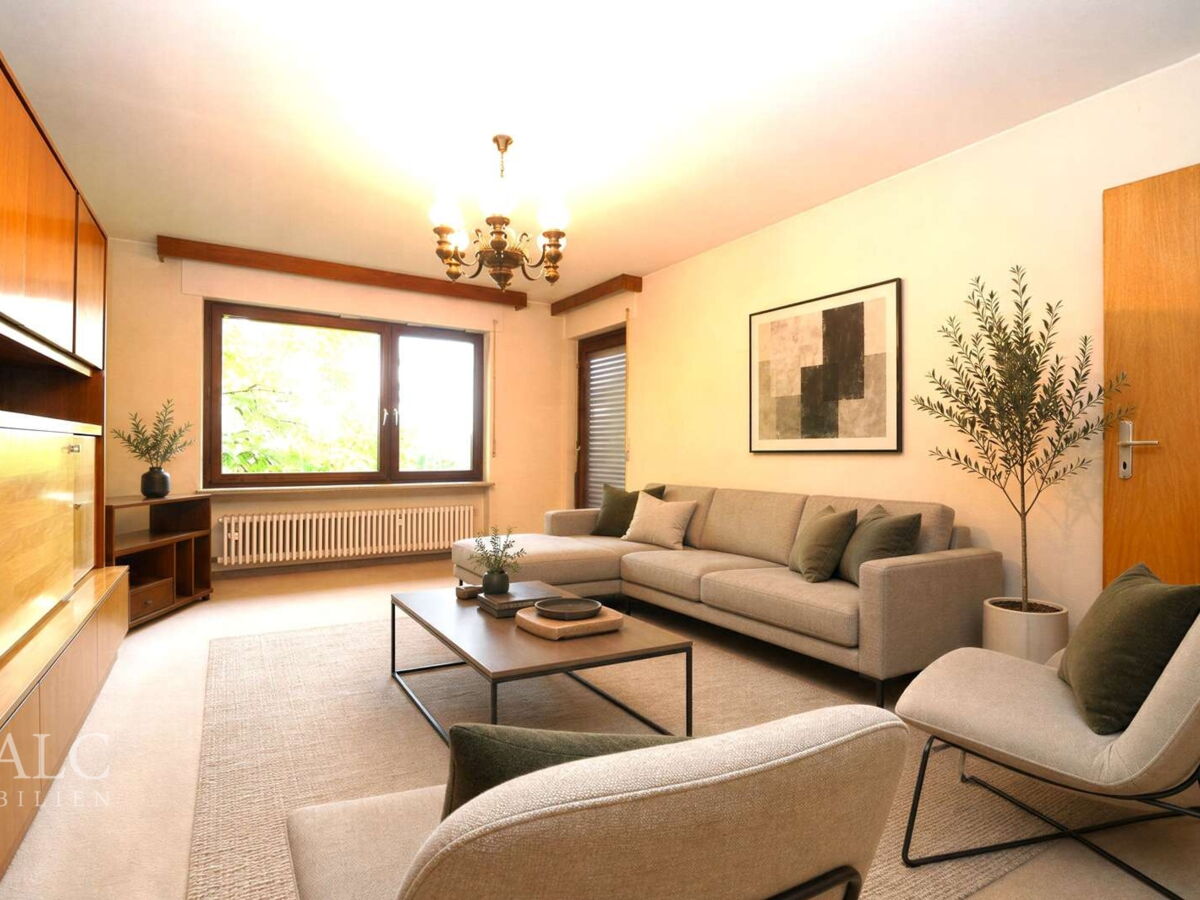 Wohnzimmer EG links (Vis.)