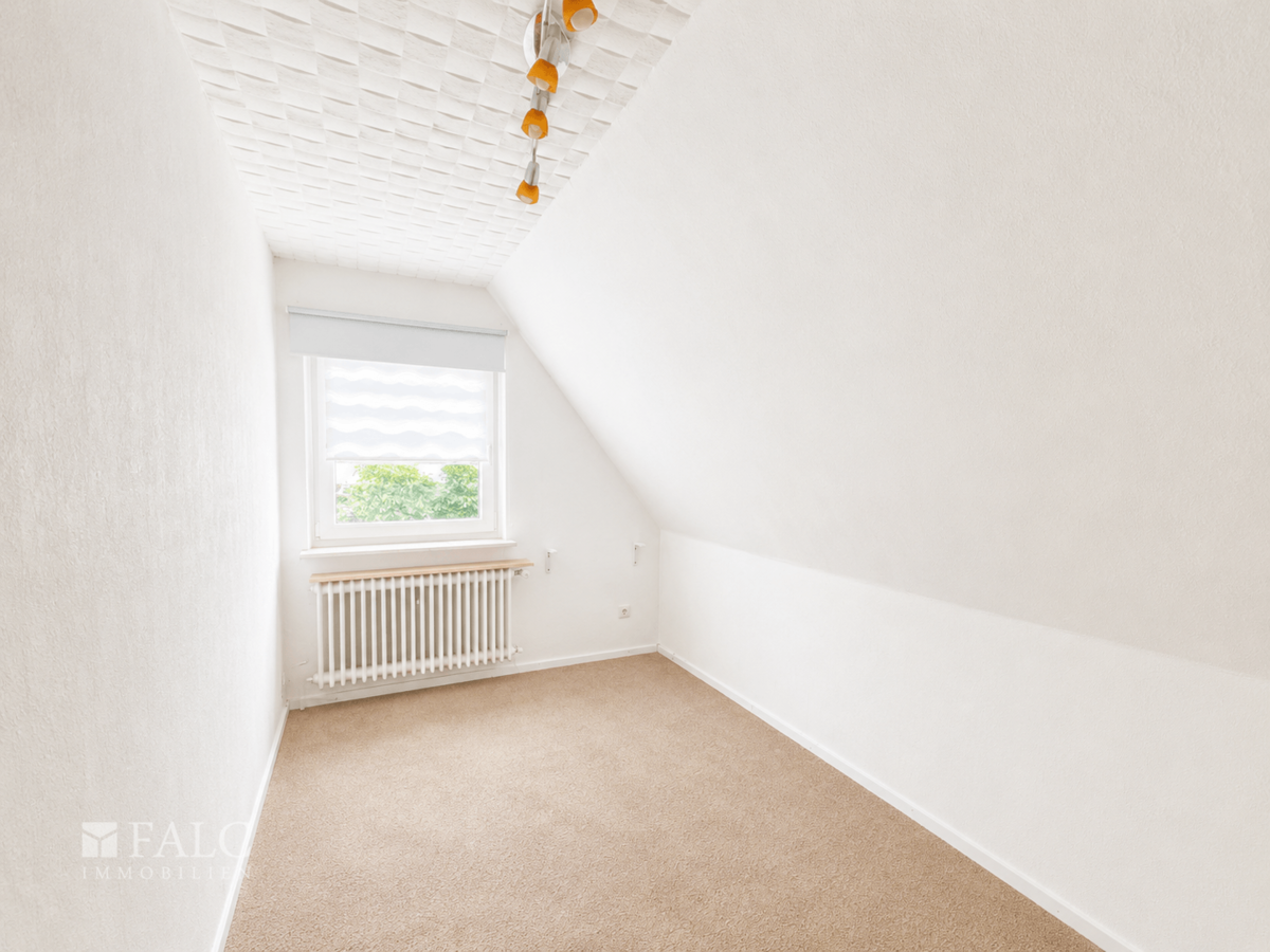 Zimmer Obergeschoss rechts hinten
