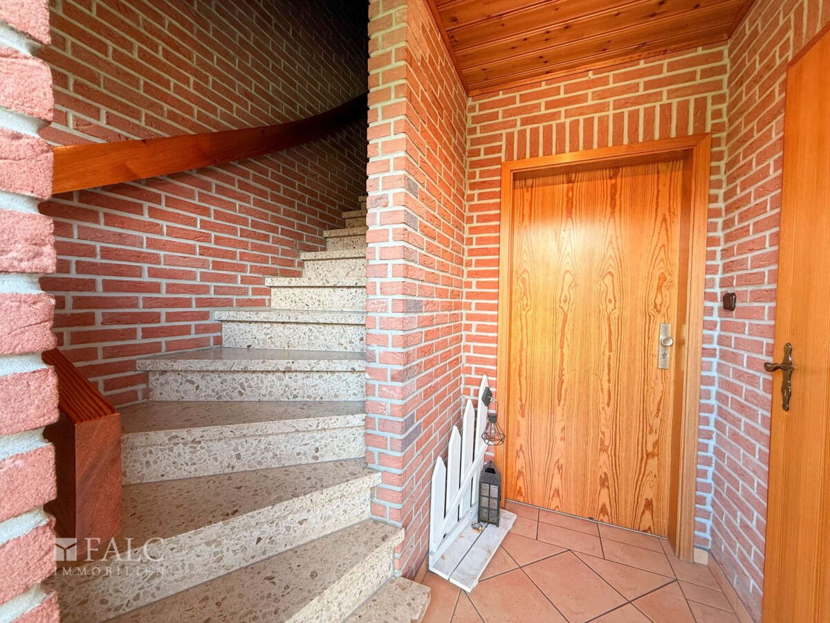 EG Eingang Treppenhaus