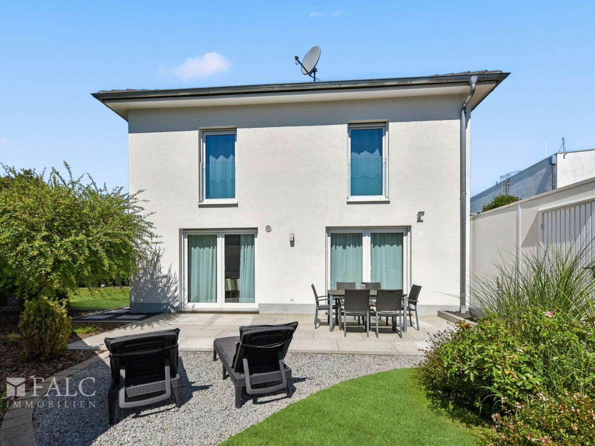 Großzügige Terrasse