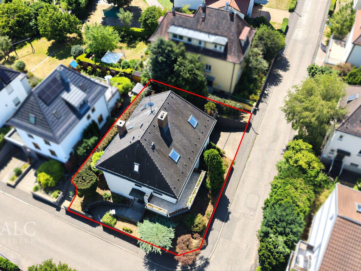 Im Villenstil gehalten