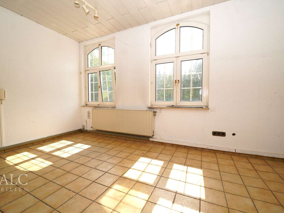 Weiteres Büro oder Lagerraum (EG)