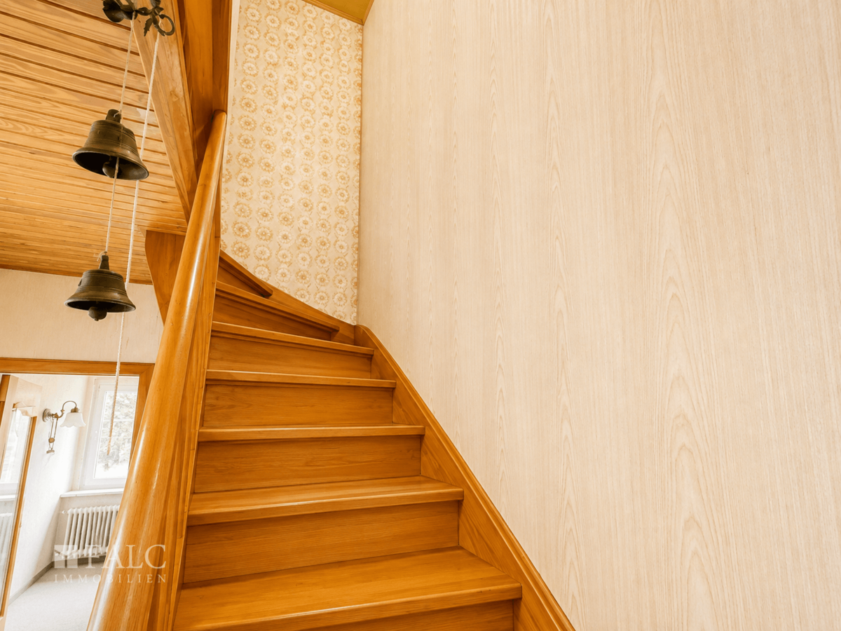 Treppe zum ausgebauten DG