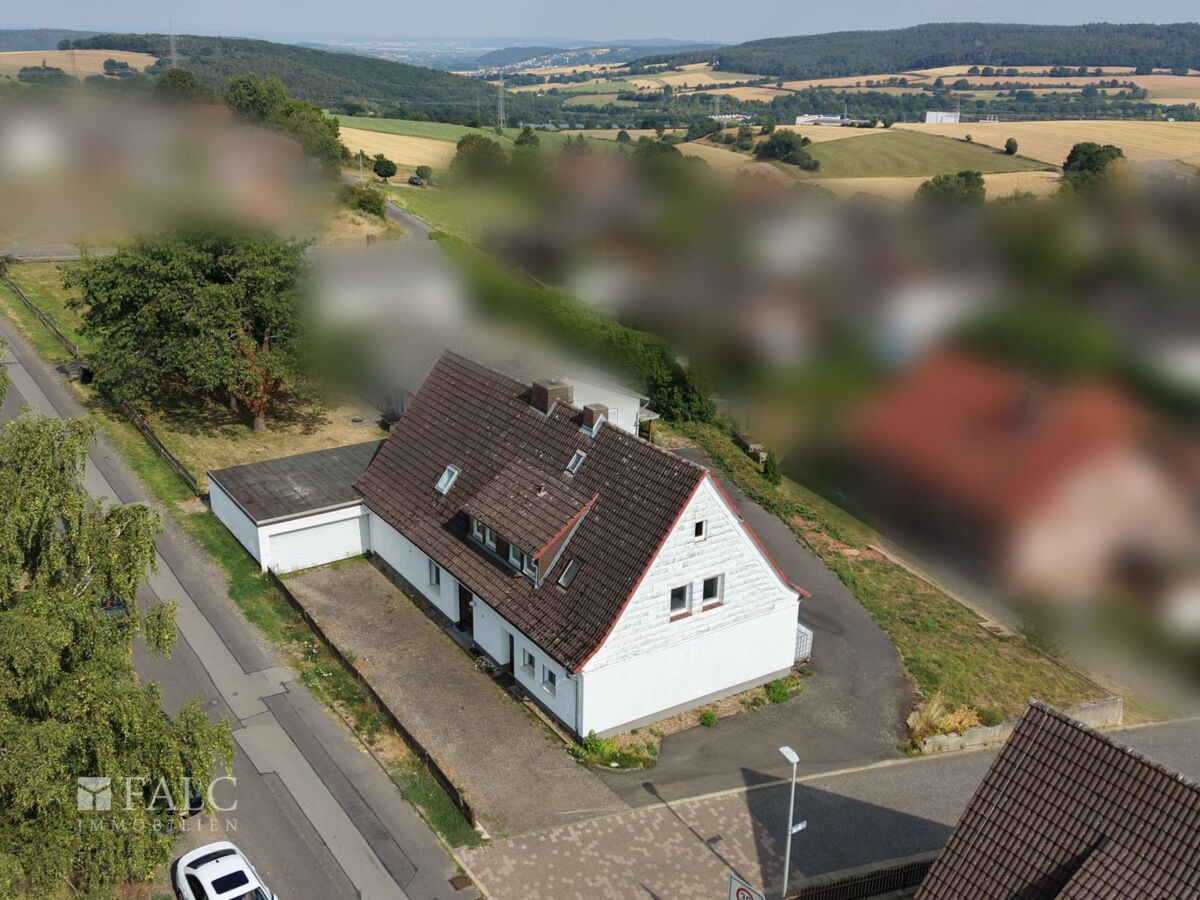 Drohnenbild_Haus seitlich rechts