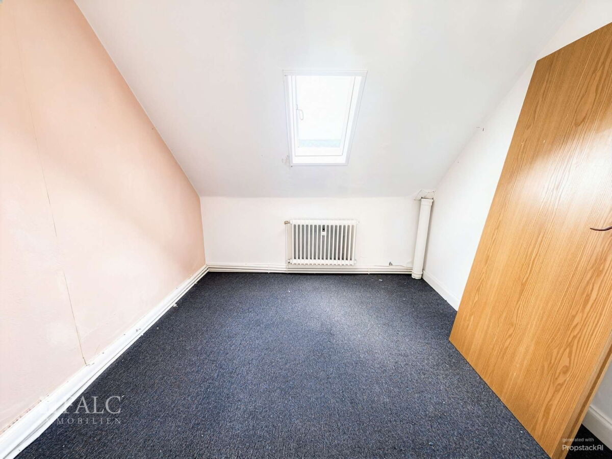Dachzimmer - (KI generiert)