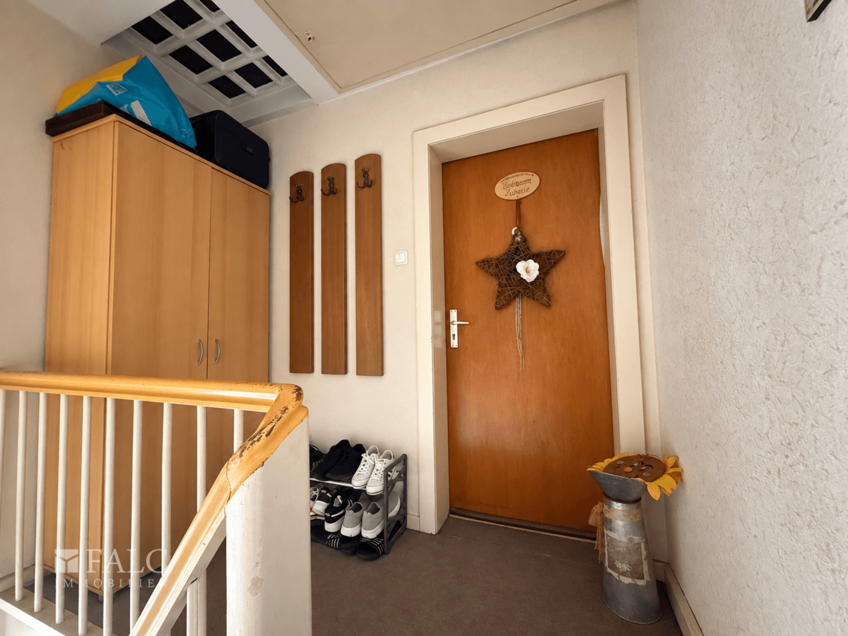 Wohnungseingang OG