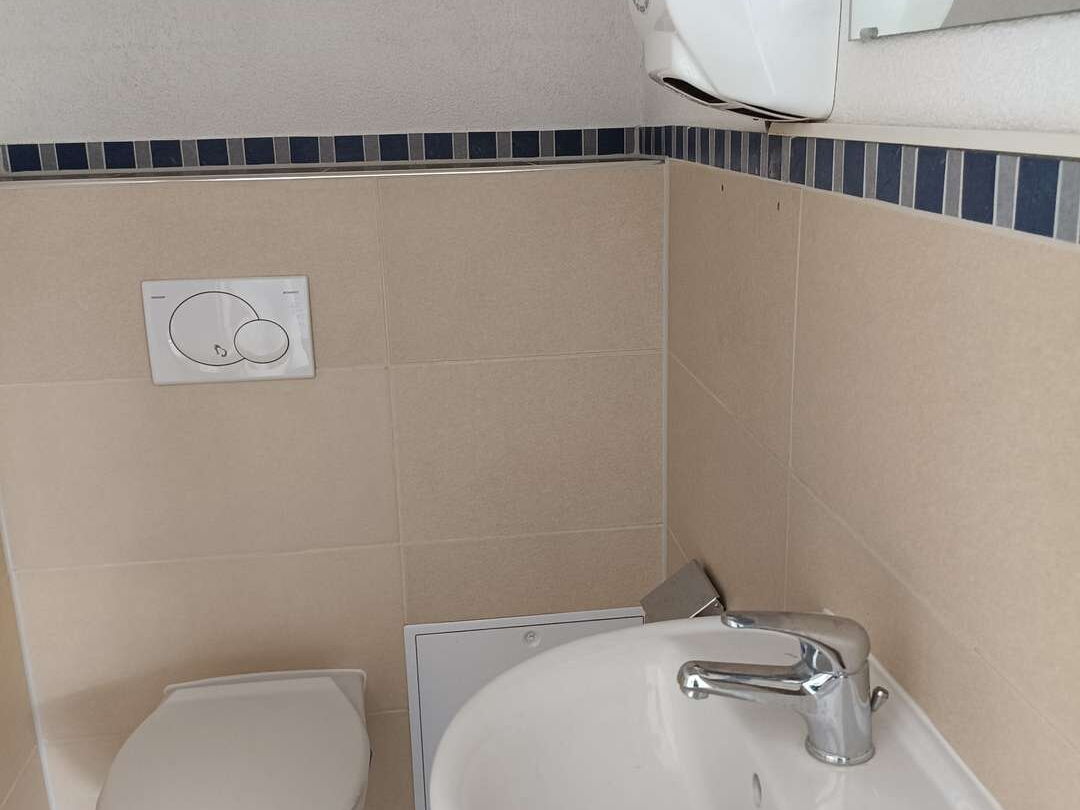  WC -  Gewerberaum