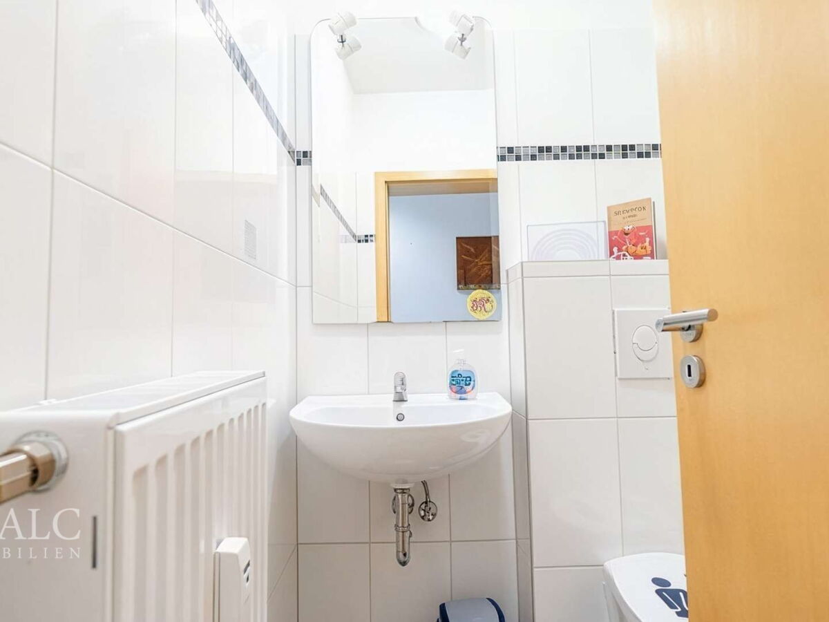 Gäste-WC 1OG