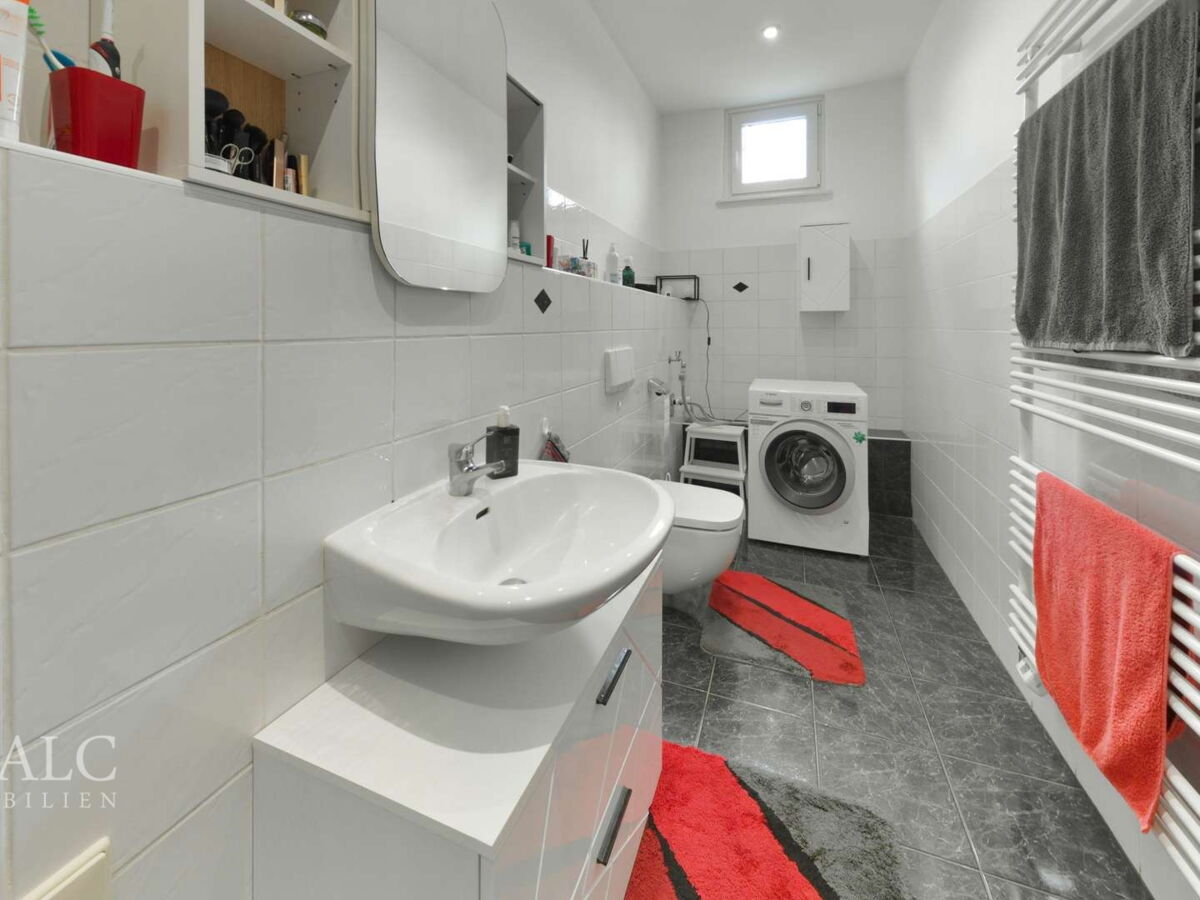 Badezimmer EG