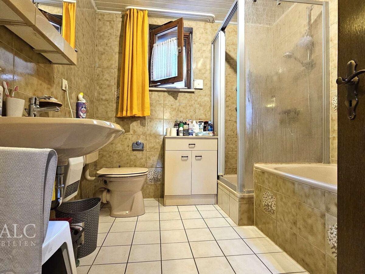 Badezimmer 1. OG