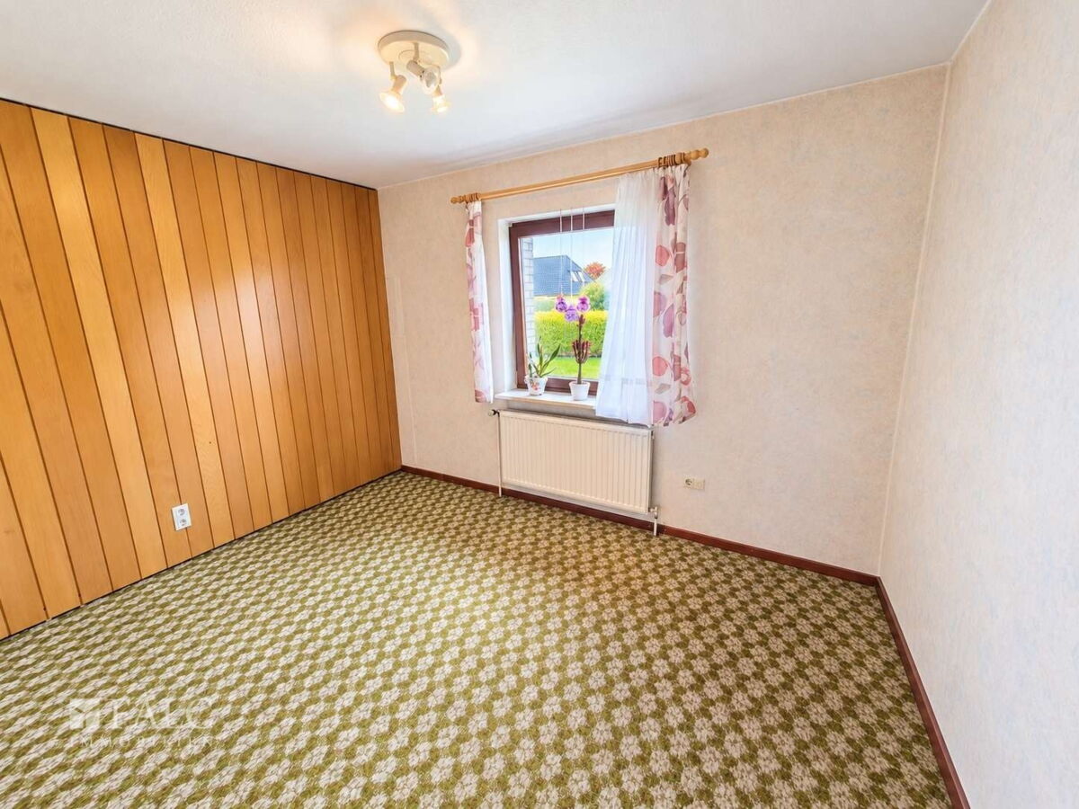 Zimmer 2 EG