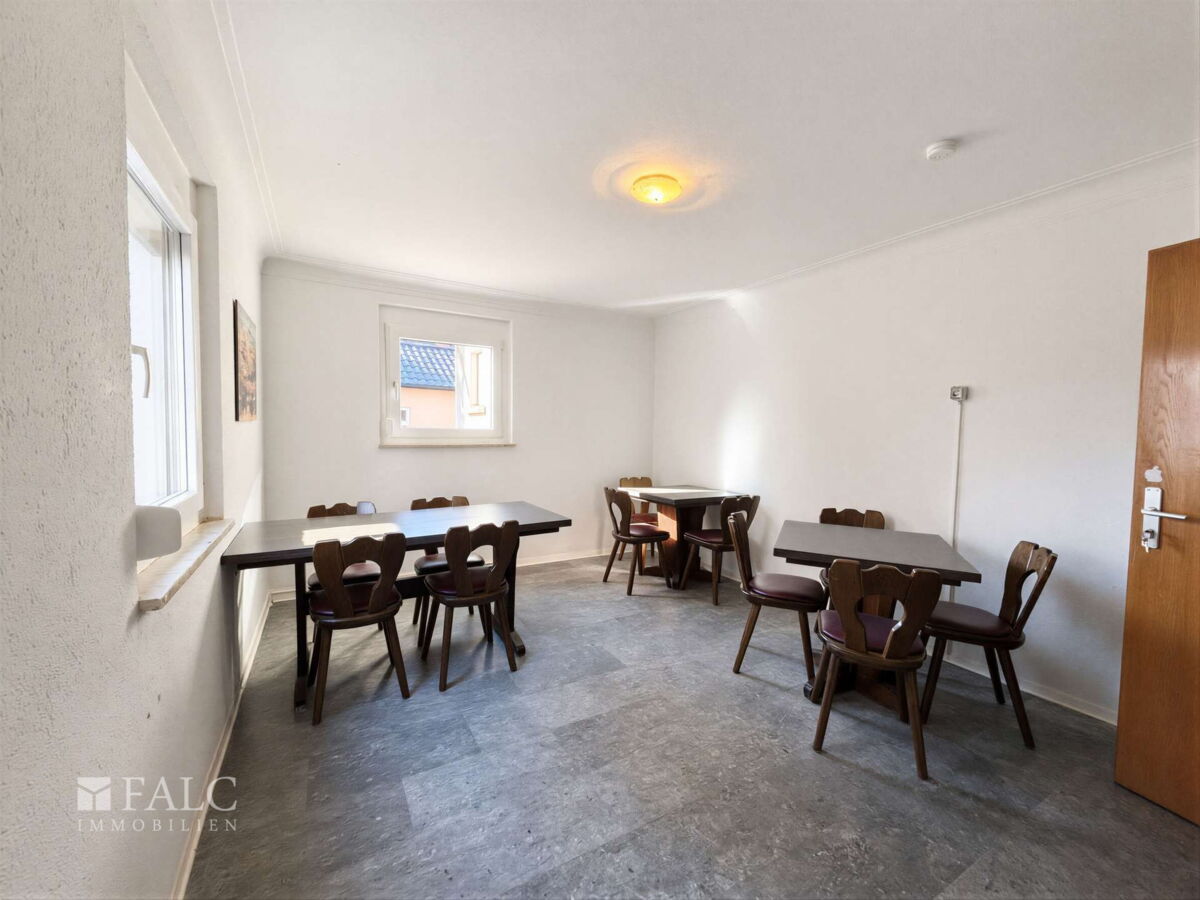 Nebenzimmer 