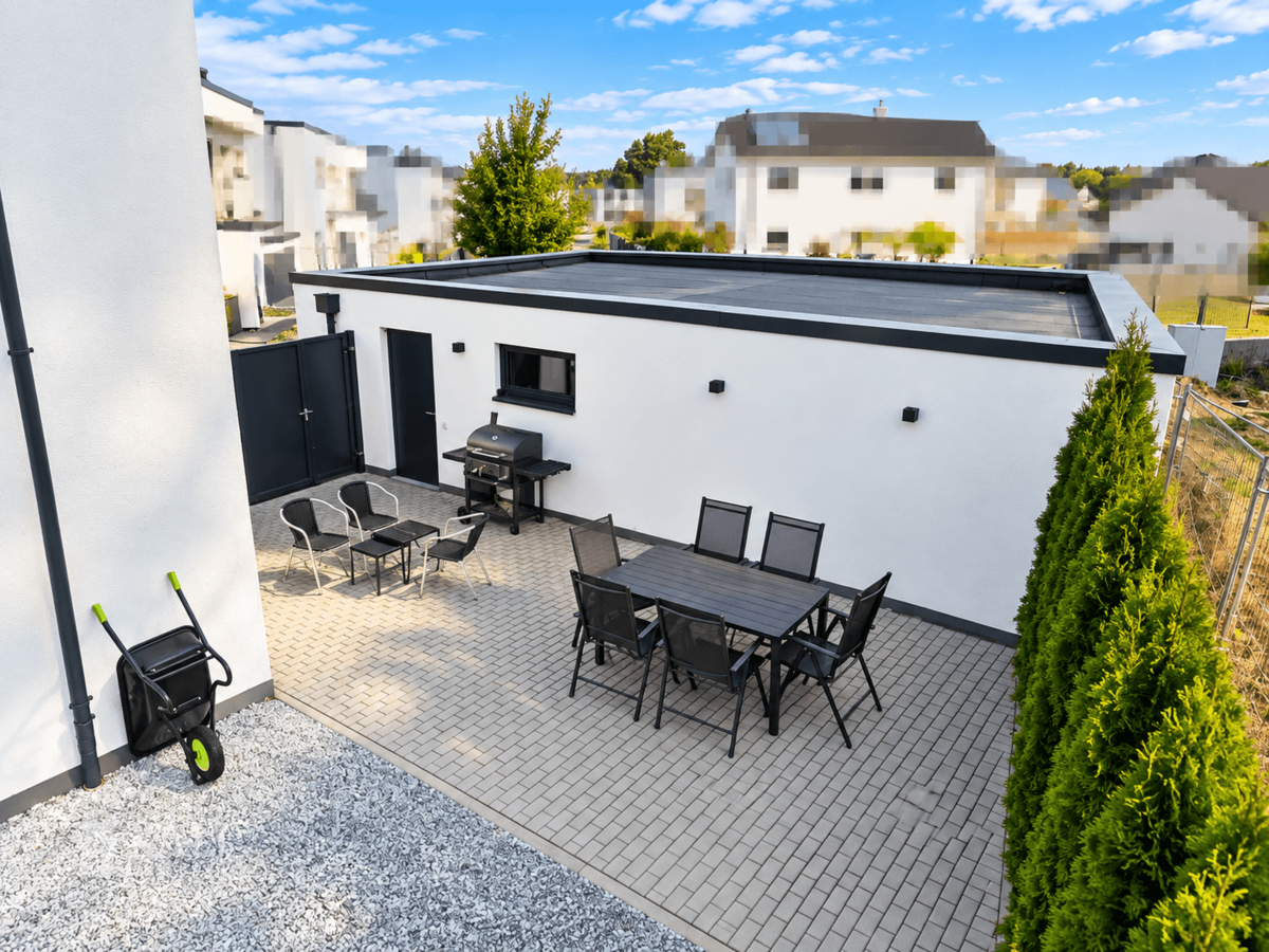 Terrasse im Hof