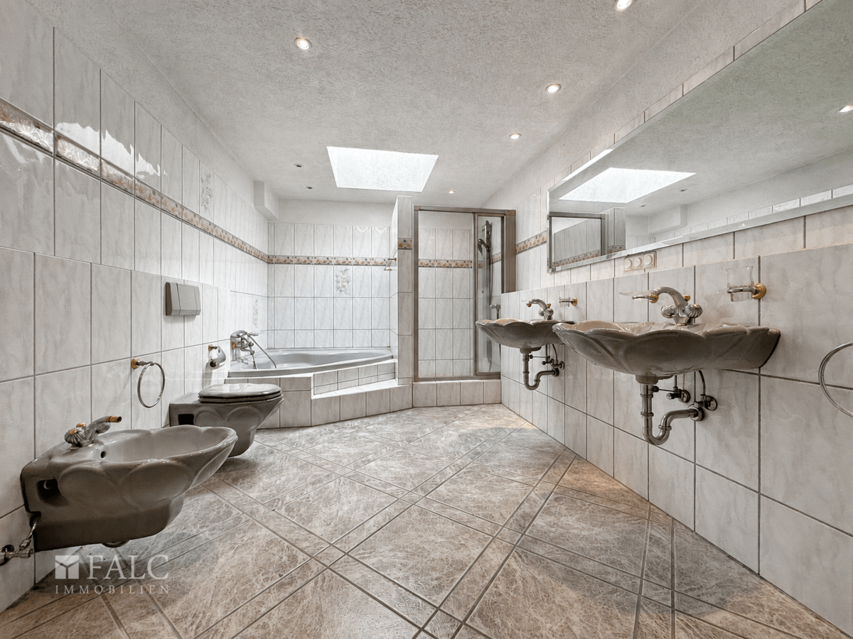 Badezimmer EG (aktuell)