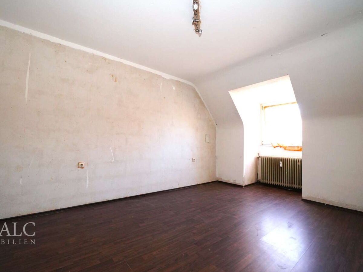 1. DG WH 4 Schlafzimmer Orig. - leer