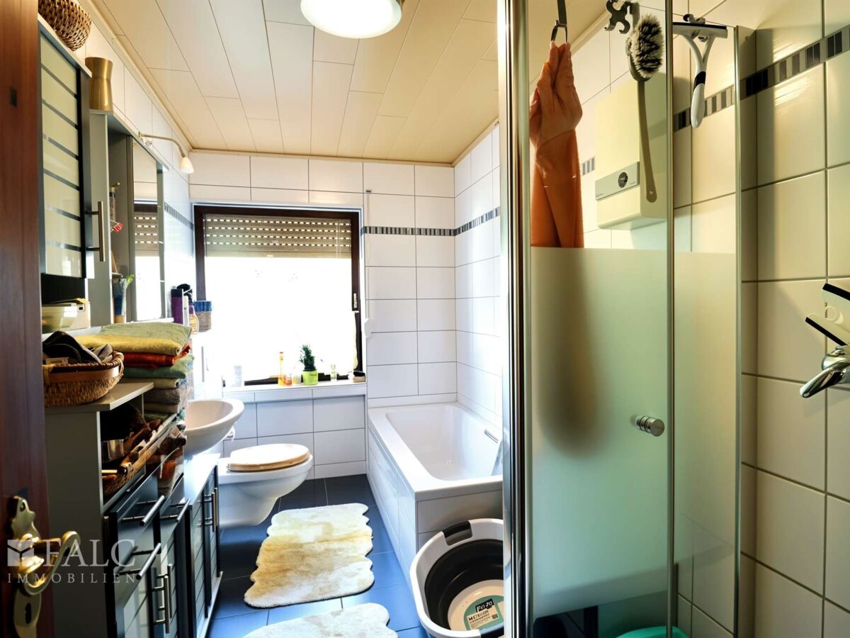 Badezimmer EG