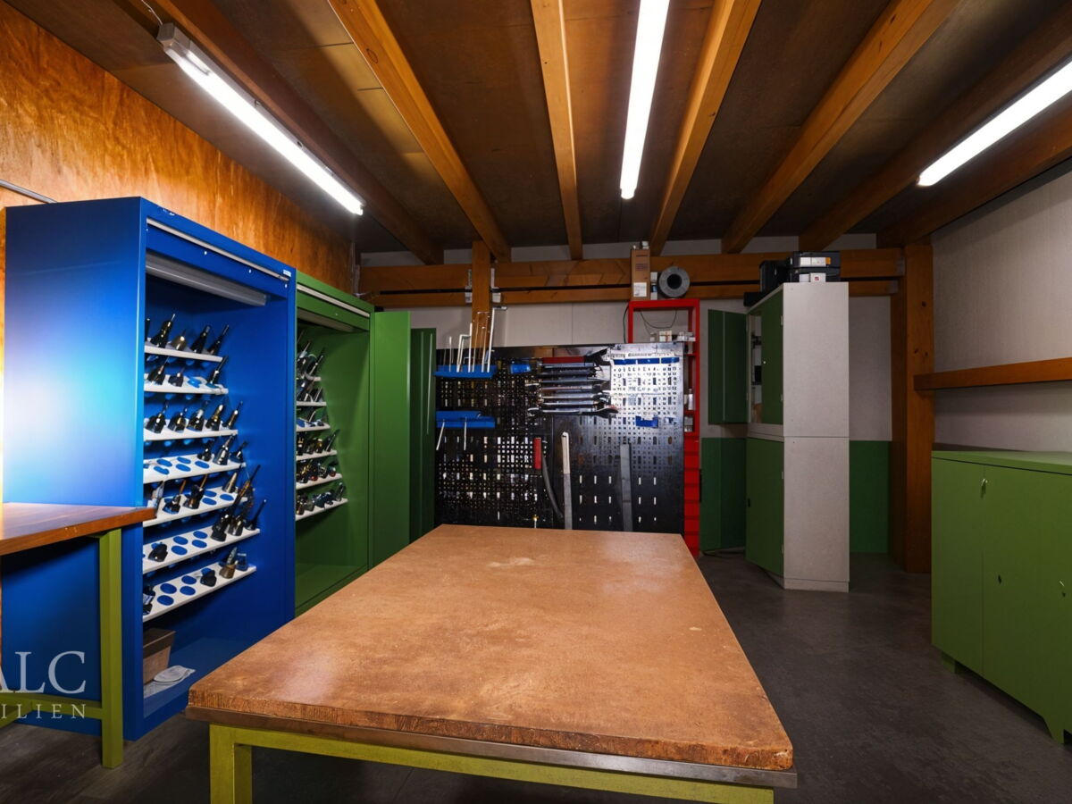 Lagerhalle