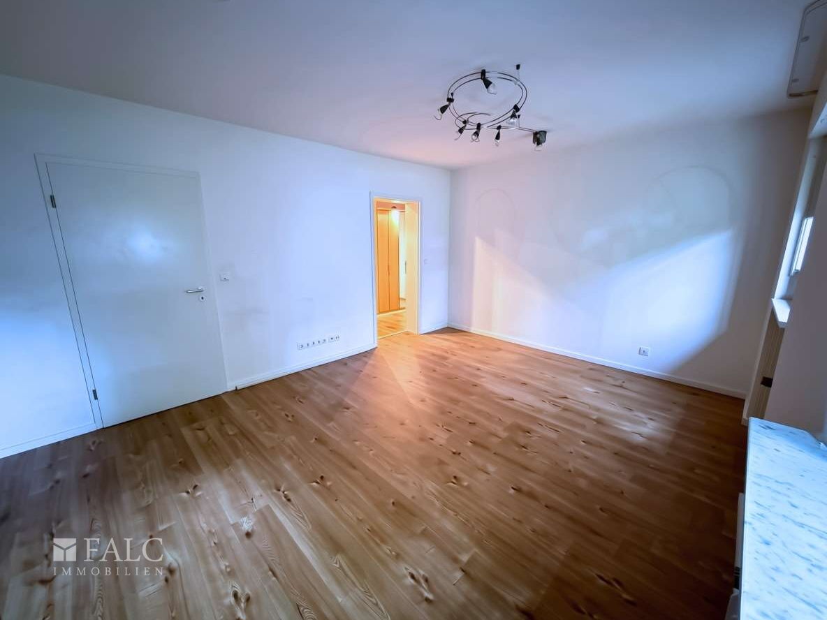 Zimmer im Souterrain