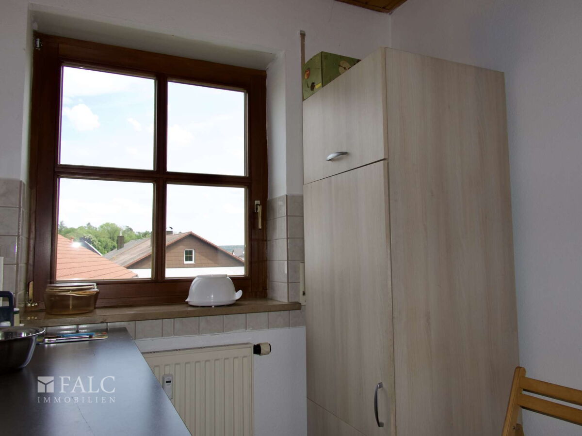 Küche mit Fenster 