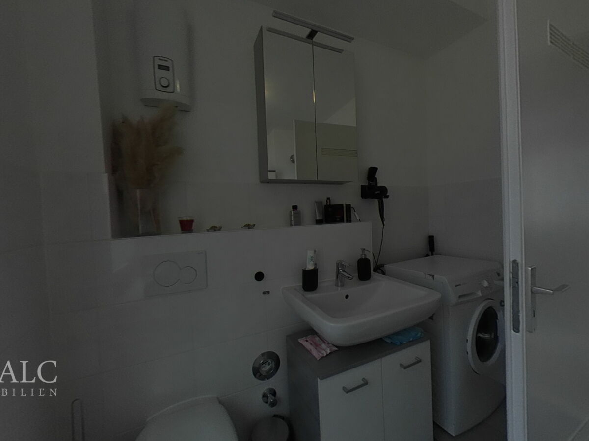 3 OG Badezimmer