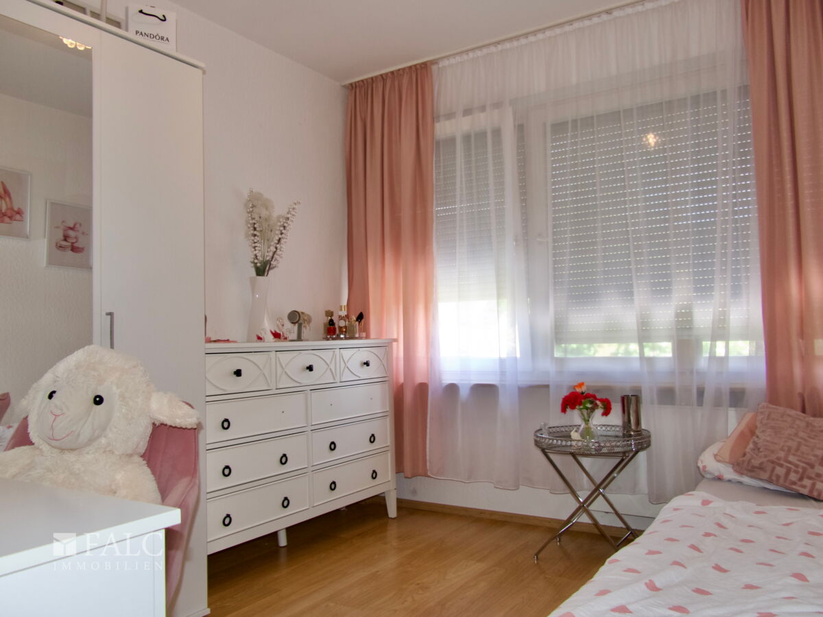 Schlafzimmer 3 von 5