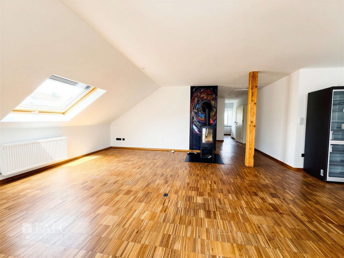 Wohn.-und Esszimmer 