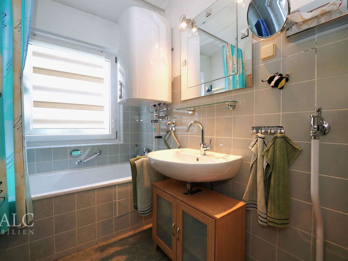 Badezimmer - OG rechts