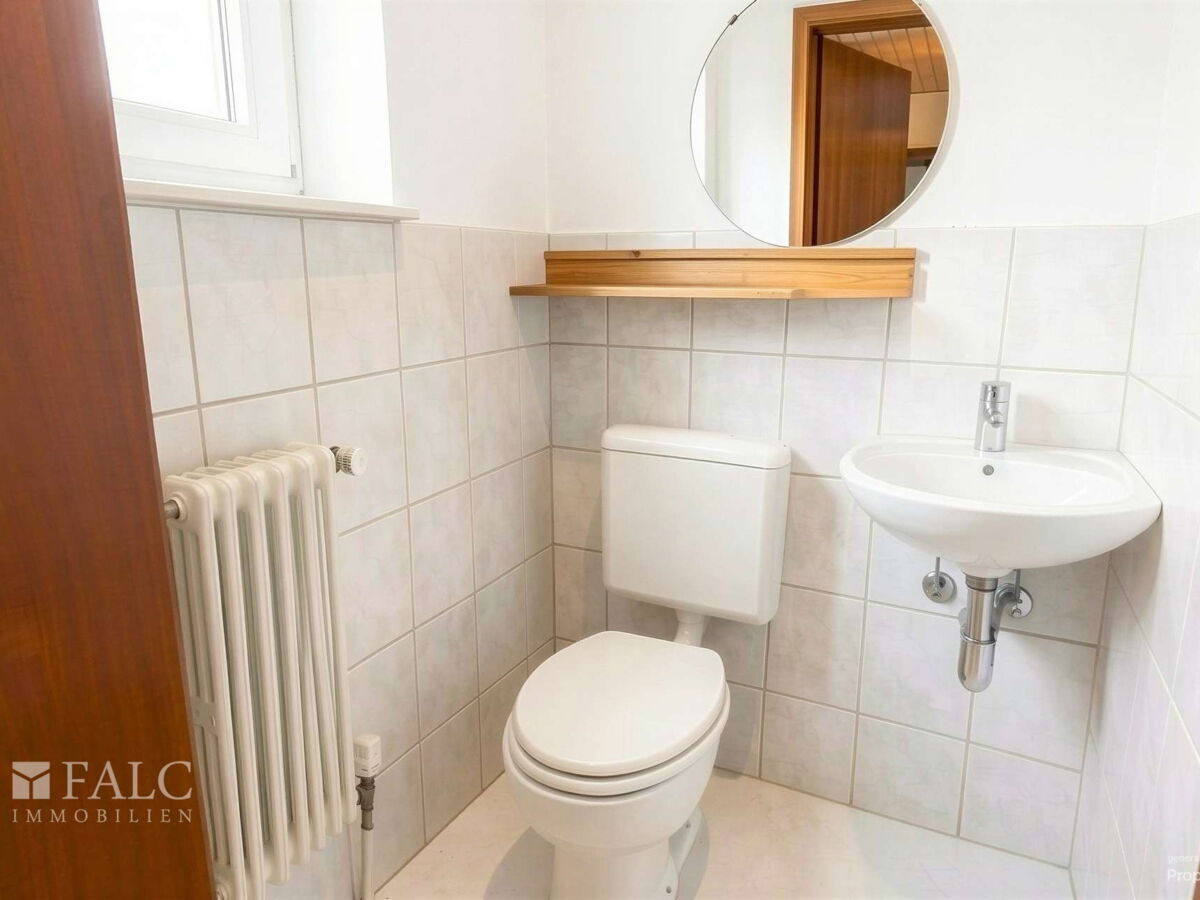 Gäste WC OG