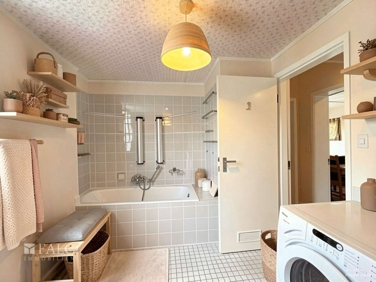 Badezimmer - (KI generiert)