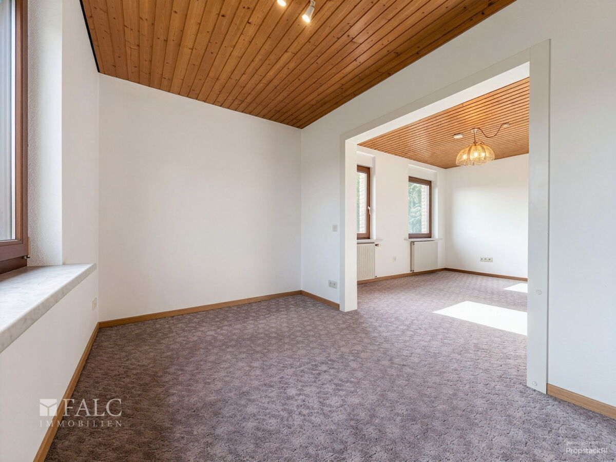 EG Schlafzimmer