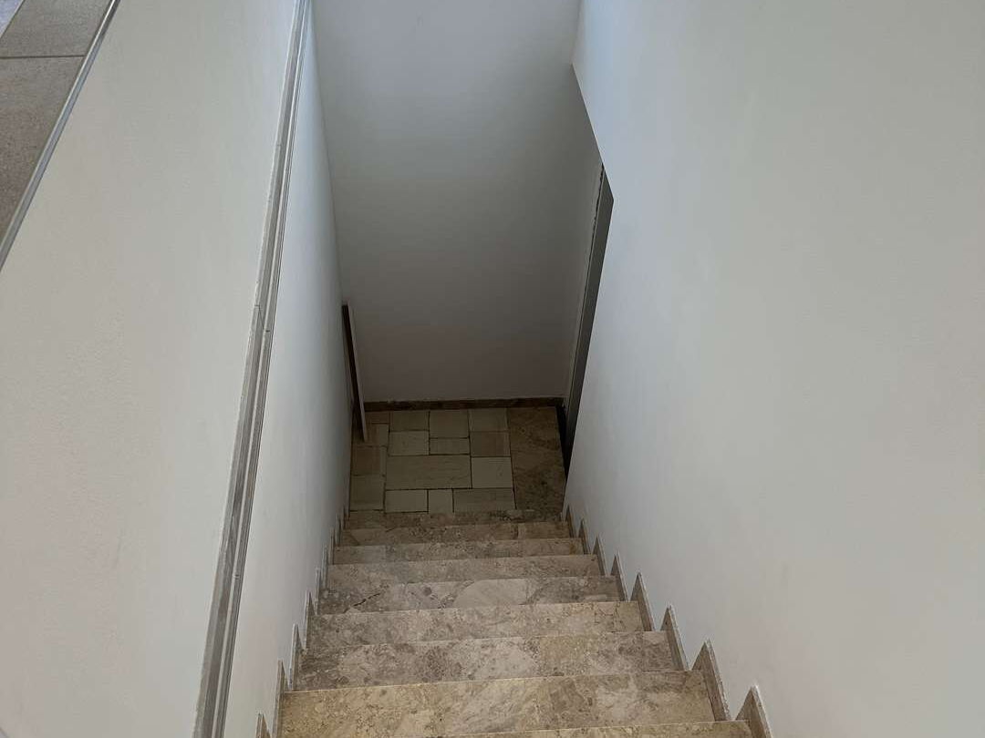 EG-Treppe zum Kelleraum