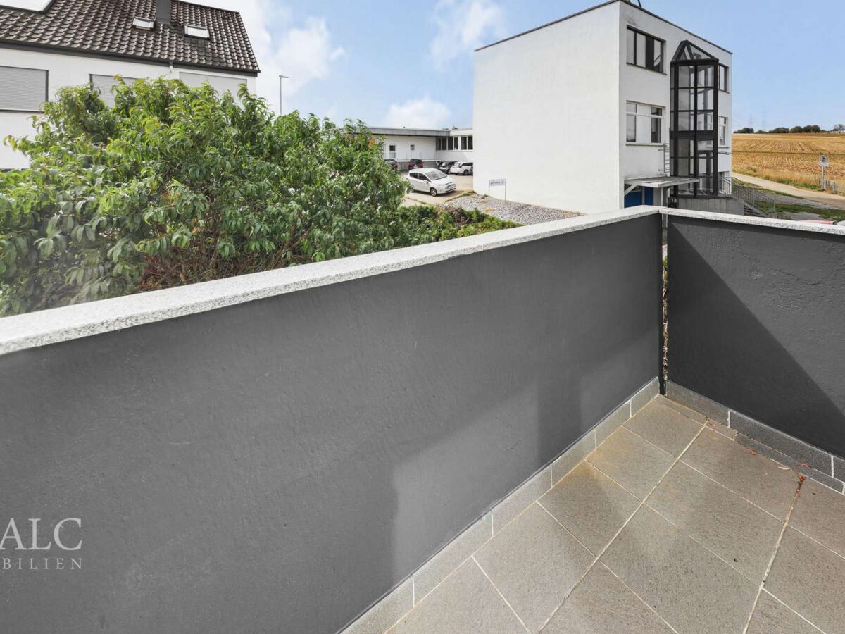 OG Balkon 1