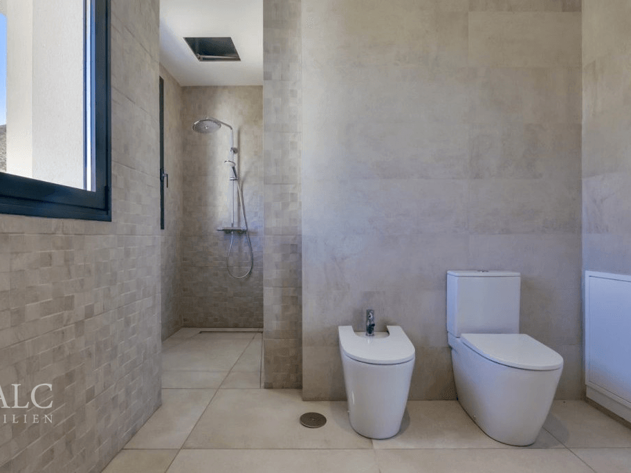 Badezimmer / Bathroom / Baño