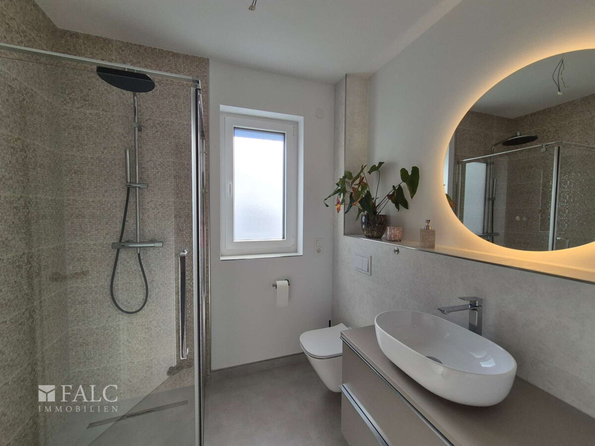 Badezimmer EG