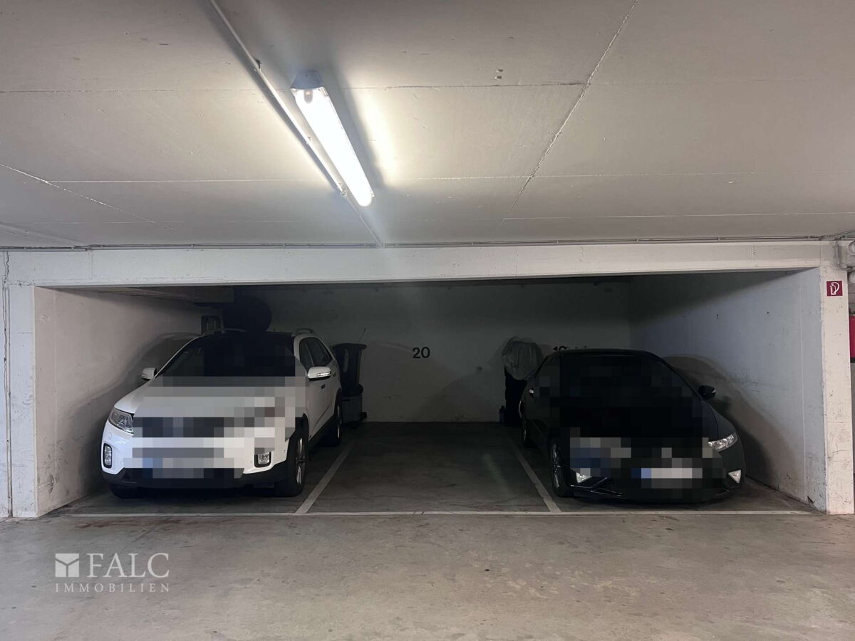 Tiefgaragenstellplatz