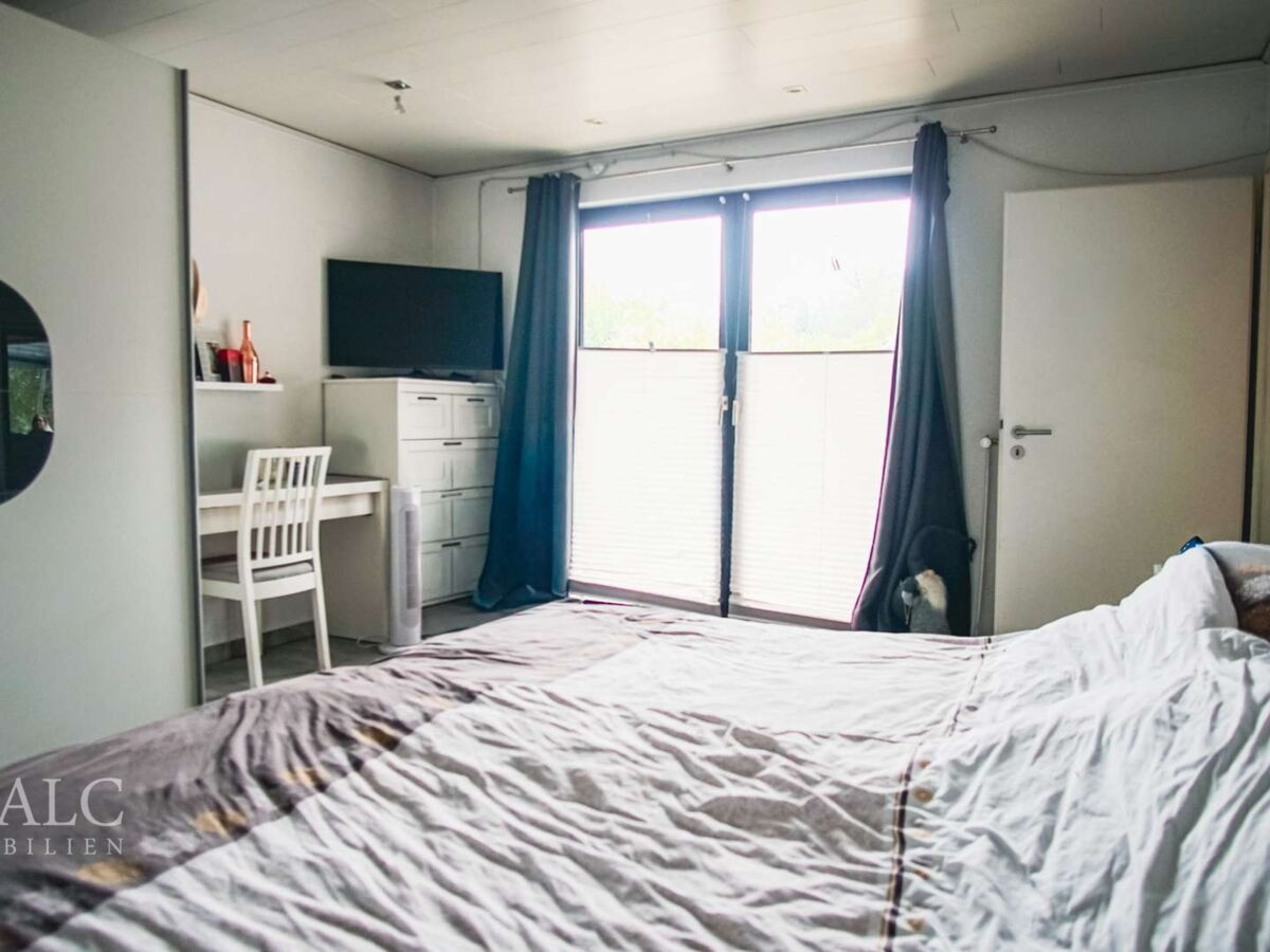 Schlafzimmer mit Bad
