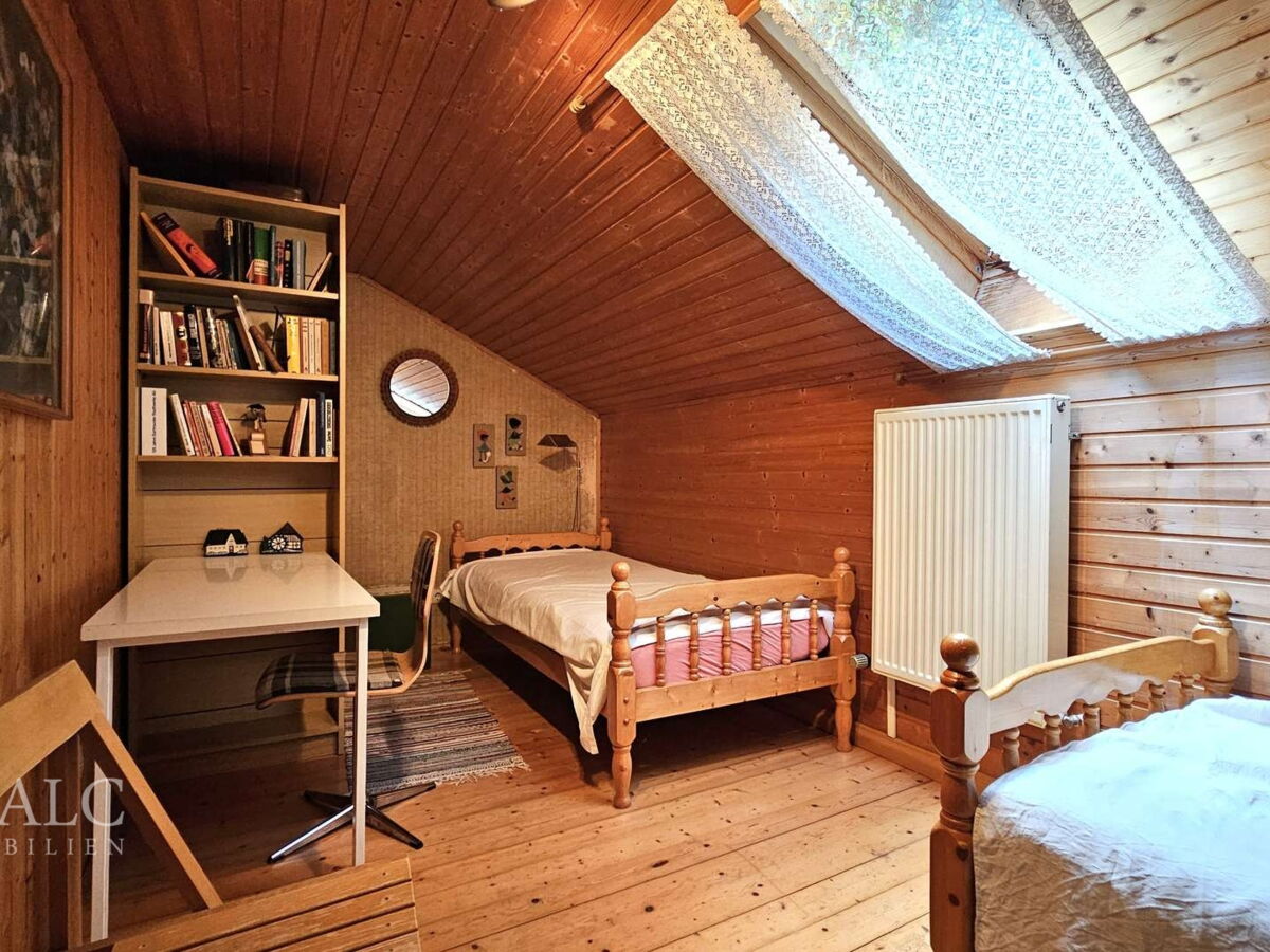 Schlafzimmer (Haus 2)