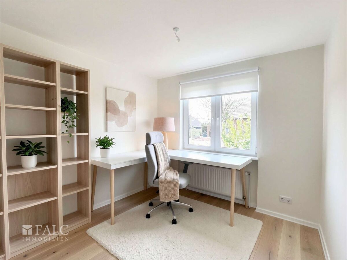 Büro - (KI generiert)