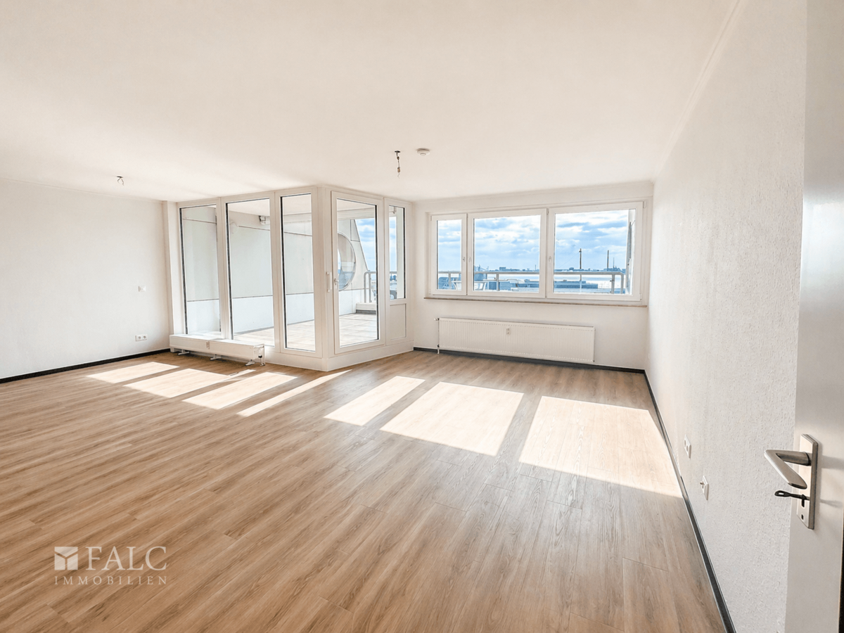 Großes, einladendes Wohnzimmer