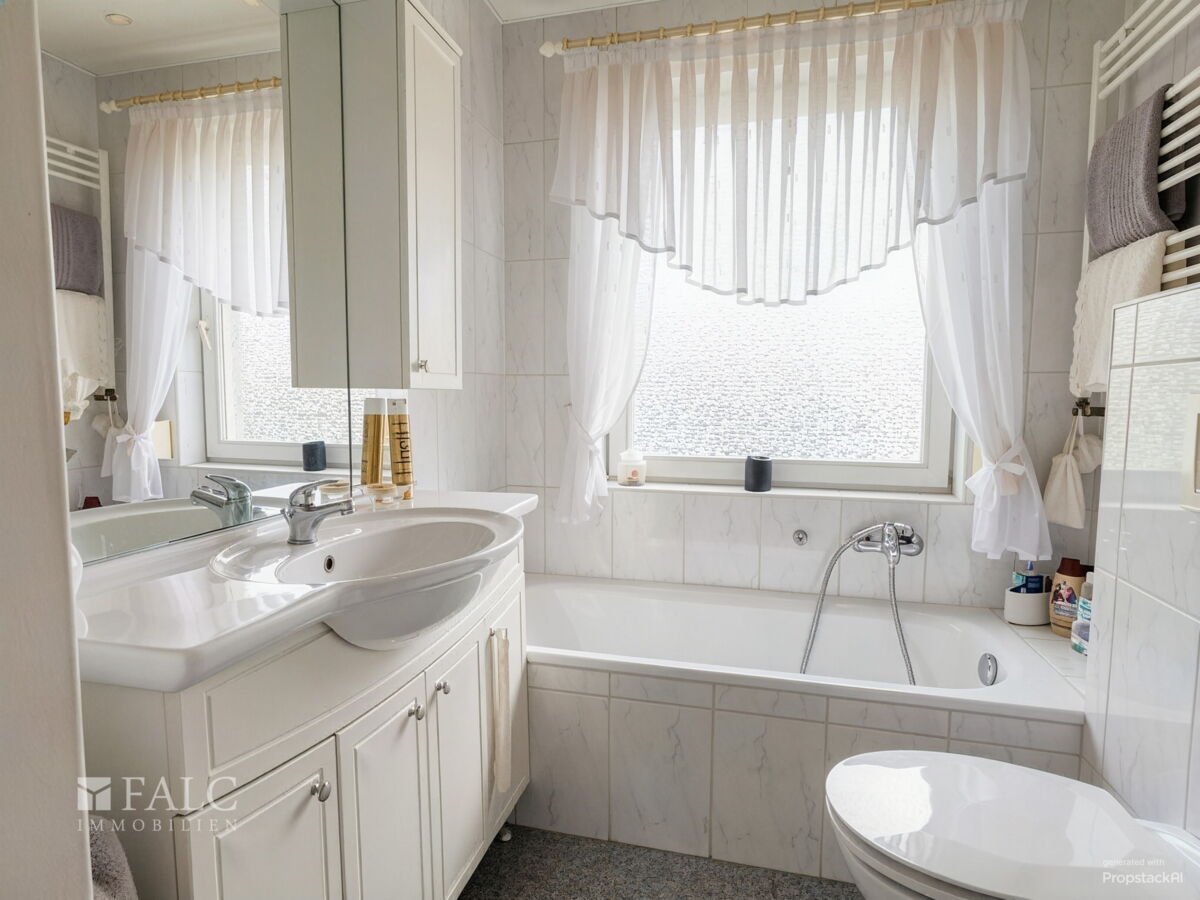 Badezimmer EG