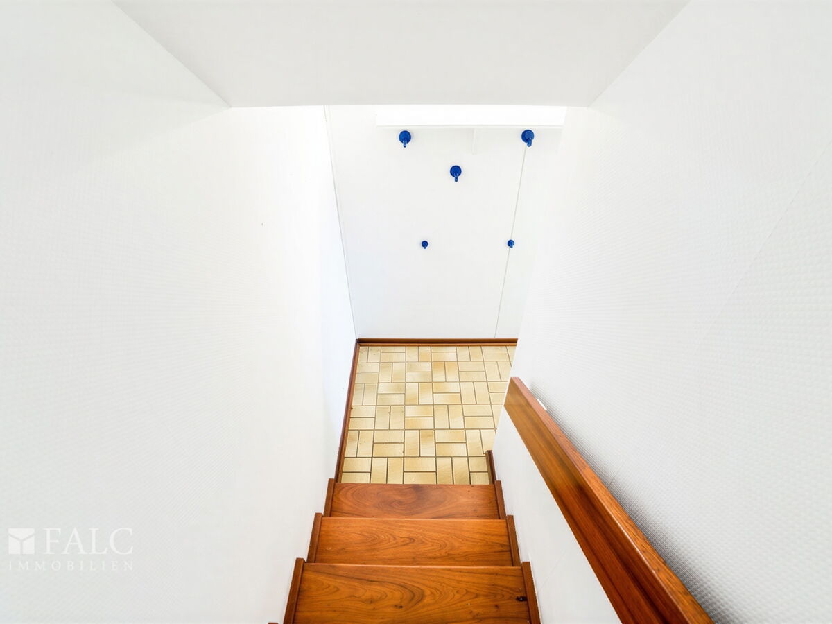 Treppe KG 